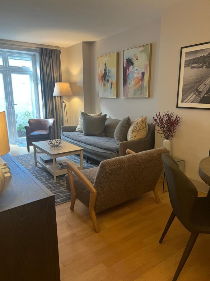 2 Bedroom Apartment Just Off Kings Road ロンドン エクステリア 写真